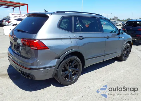 2023 Volkswagen Tiguan 2.0T Se R-Line Black z USA, uszkodzony, nr VIN 3VVCB7AX6PM025036